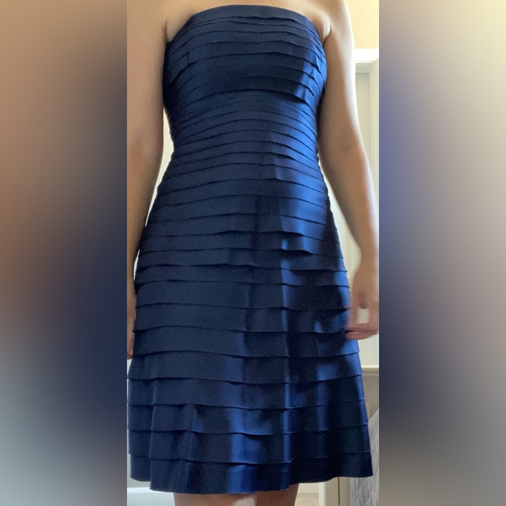 Adrianna Papell Size 2 Navy Strapless Dress